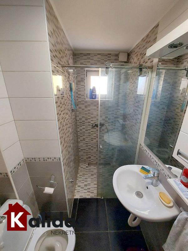 Slika 9 - Stan,NOVI SAD,TELEP,kv: 35, € 92700, ID: 1004291