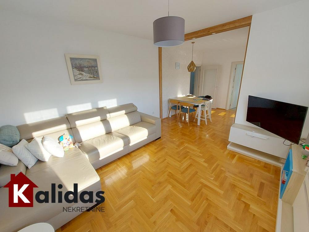 Slika 3 - Stan,NOVI SAD,TELEP,kv: 70, € 197760, ID: 1006195