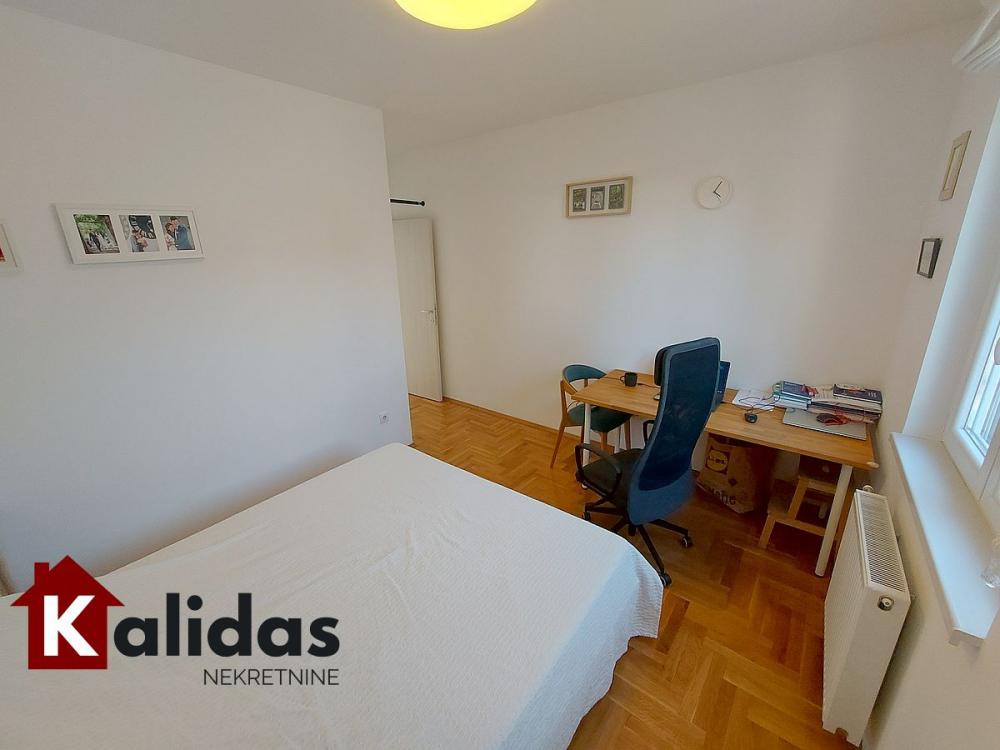 Slika 8 - Stan,NOVI SAD,TELEP,kv: 70, € 197760, ID: 1006195