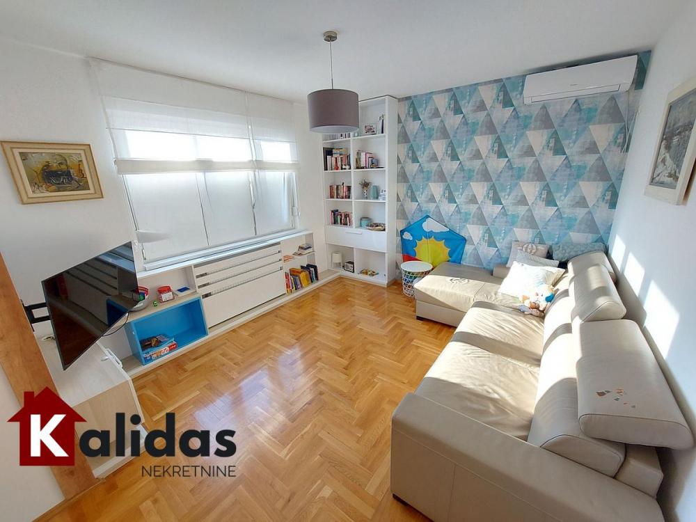 Slika 1 - Stan,NOVI SAD,TELEP,kv: 70, € 197760, ID: 1006195