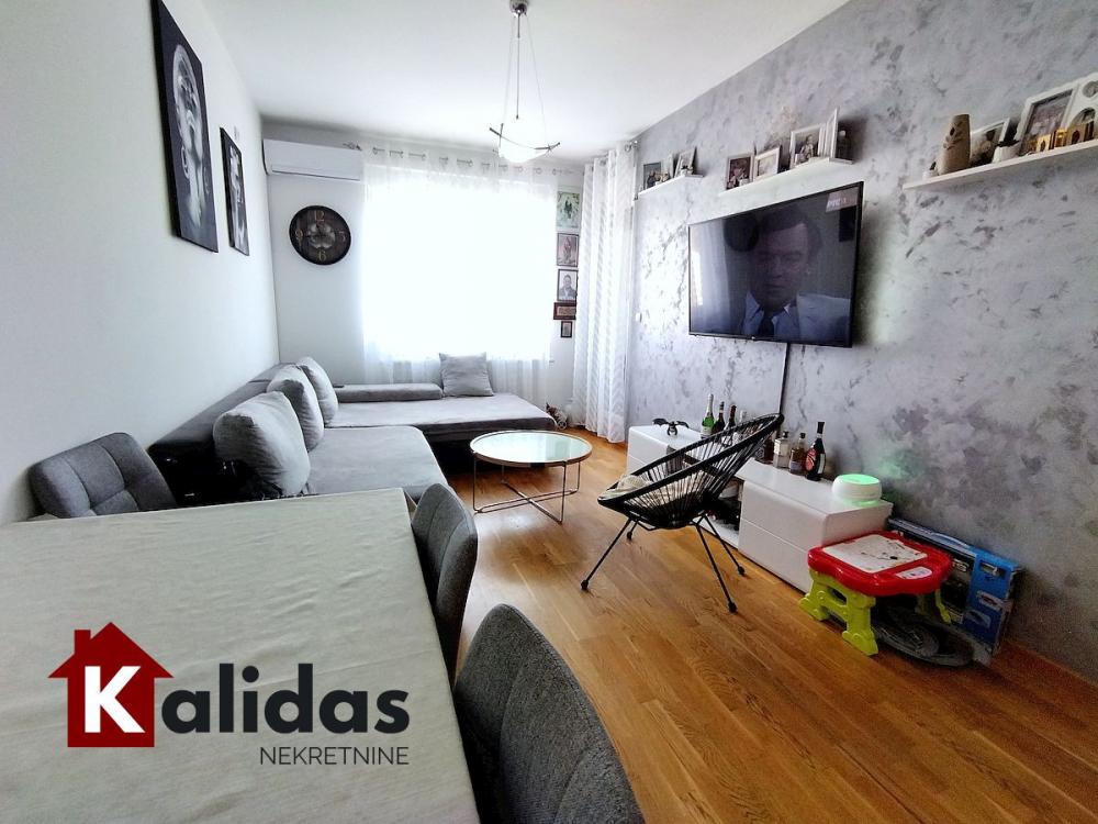 Slika 1 - Stan,NOVI SAD,ROTKVARIJA,kv: 53, € 166860, ID: 1006806