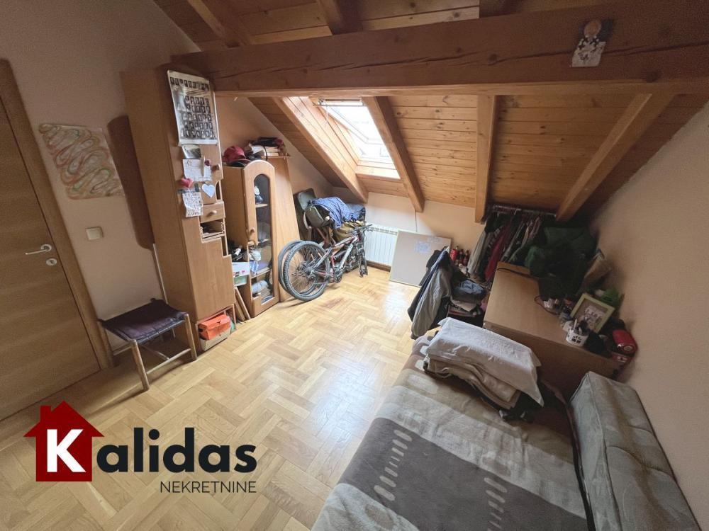 Glavna slika -Stan,NOVI SAD,CENTAR,kv: 100, € 164800, ID: 1005495