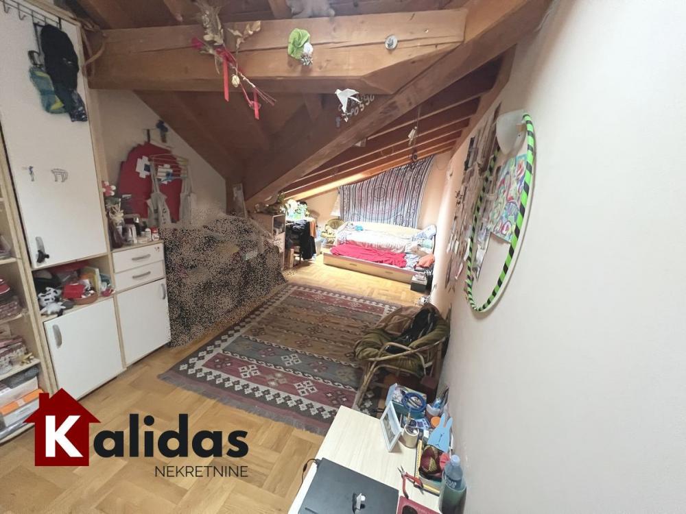 Slika 6 - Stan,NOVI SAD,CENTAR,kv: 100, € 164800, ID: 1005495