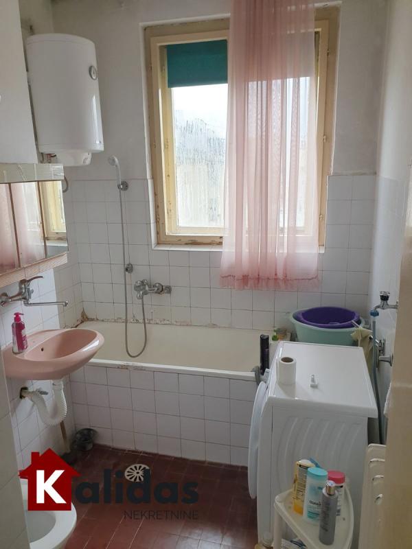 Slika 10 - Stan,NOVI SAD,KEJ,kv: 63, € 149350, ID: 1002608