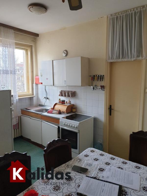 Slika 8 - Stan,NOVI SAD,KEJ,kv: 63, € 149350, ID: 1002608