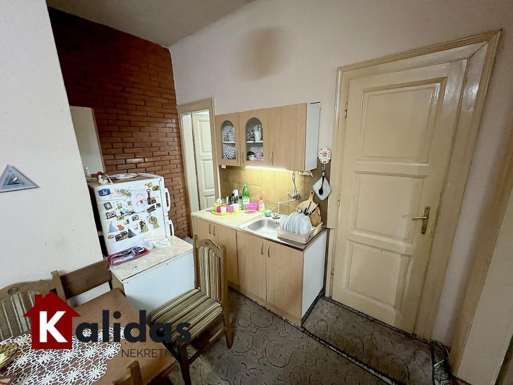 Slika 10 - Stan,NOVI SAD,CENTAR,kv: 58, € 154500, ID: 1005399