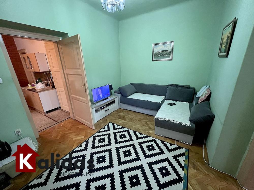 Slika 3 - Stan,NOVI SAD,CENTAR,kv: 58, € 154500, ID: 1005399