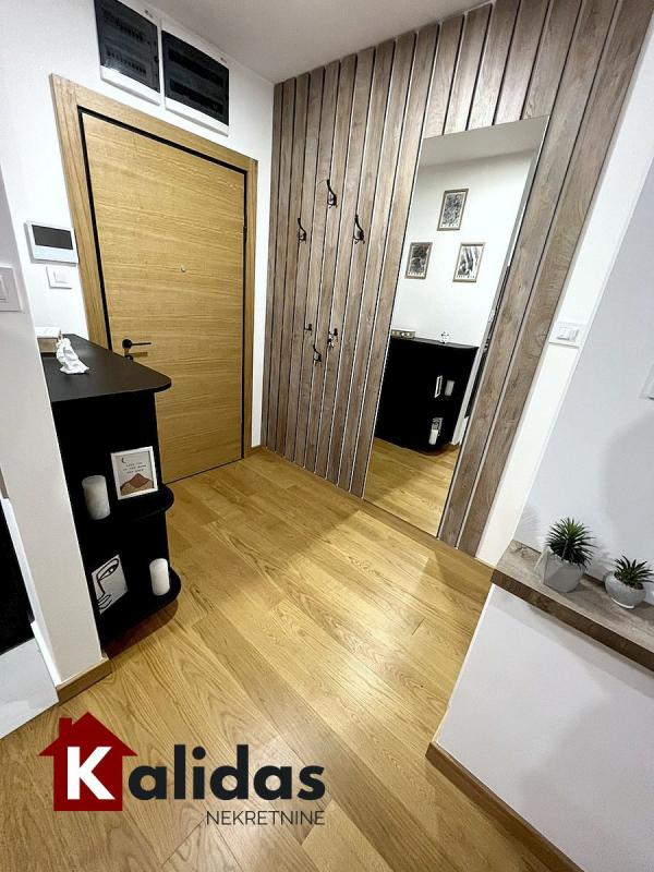 Slika 11 - Stan,NOVI SAD,CENTAR,kv: 48, € 185400, ID: 1007110