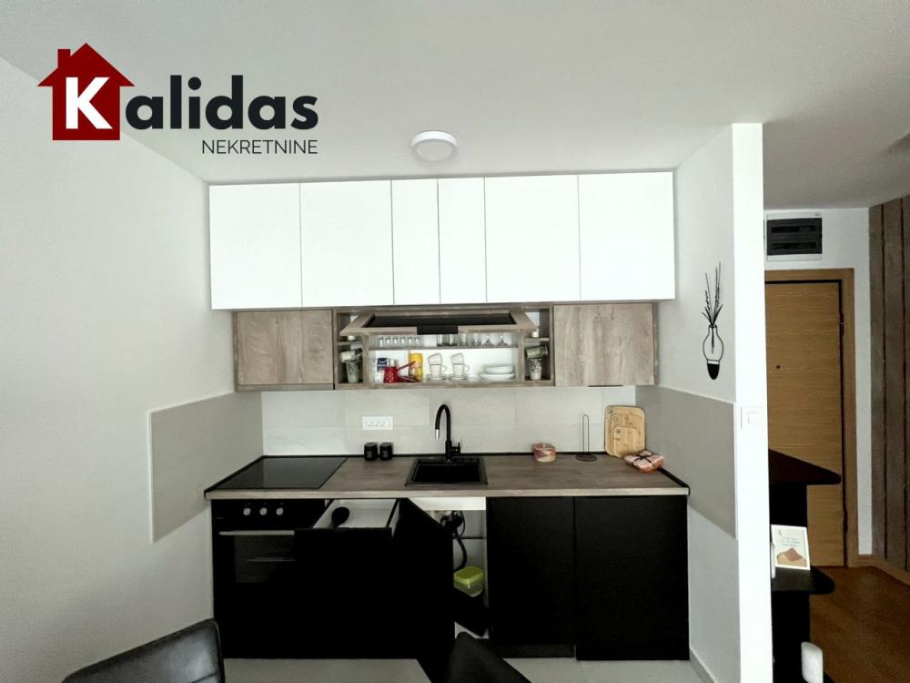 Slika 4 - Stan,NOVI SAD,CENTAR,kv: 48, € 185400, ID: 1007110