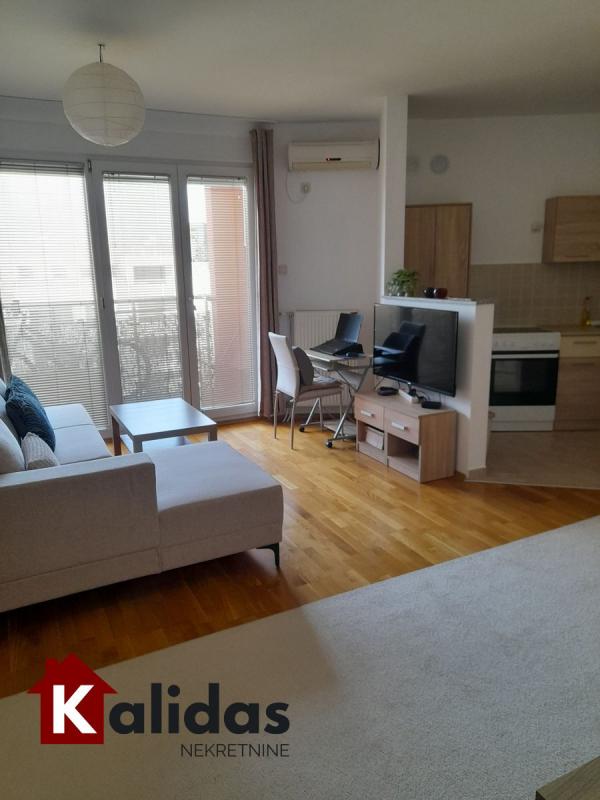 Slika 3 - Stan,NOVI SAD,TELEP,kv: 48, € 119480, ID: 1006923