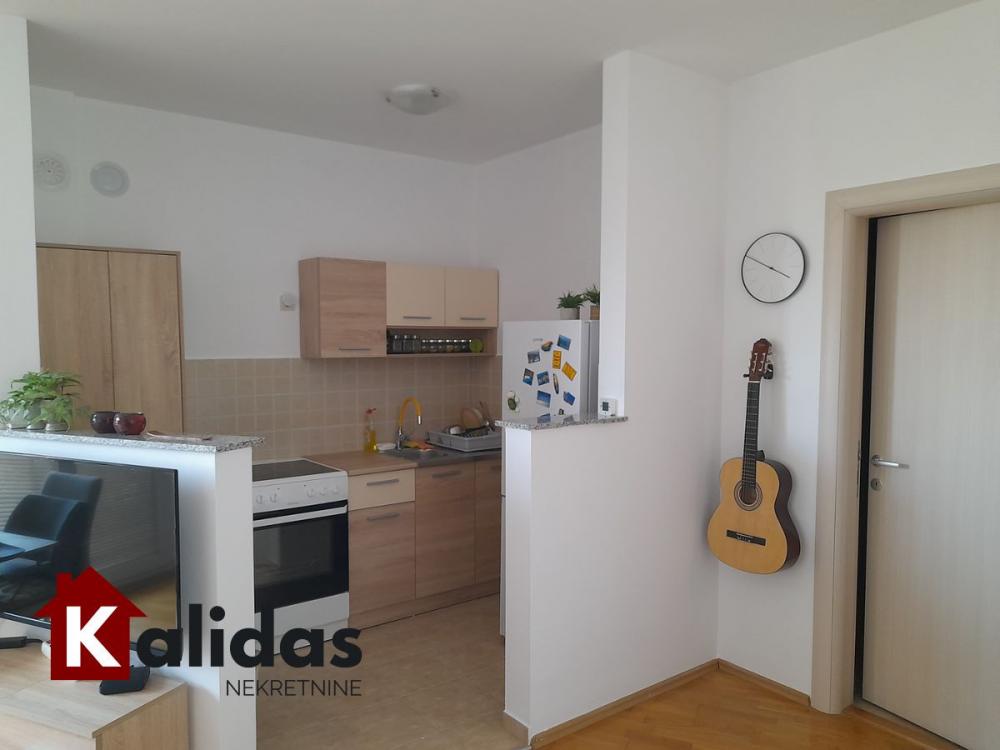 Slika 5 - Stan,NOVI SAD,TELEP,kv: 48, € 119480, ID: 1006923