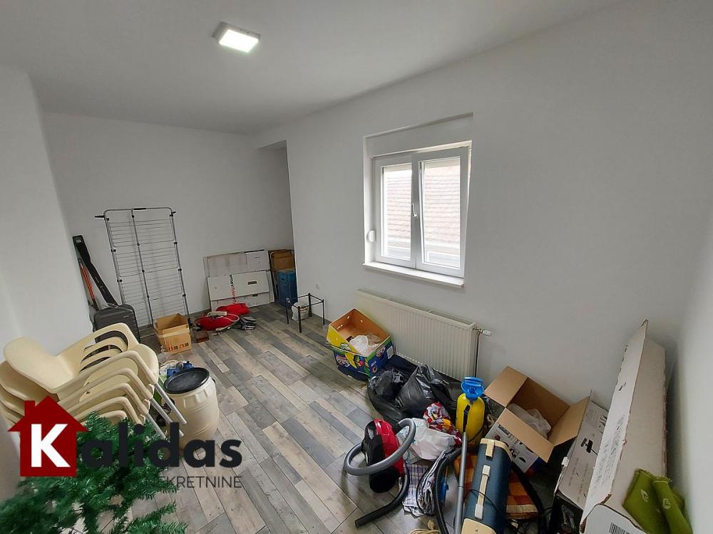 Slika 9 - Stan,NOVI SAD,KLISA,kv: 68, € 115570, ID: 1003944