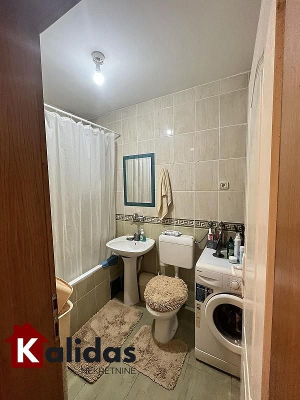 Slika 7 - Stan,NOVI SAD,CENTAR,kv: 45, € 134400, ID: 1005601