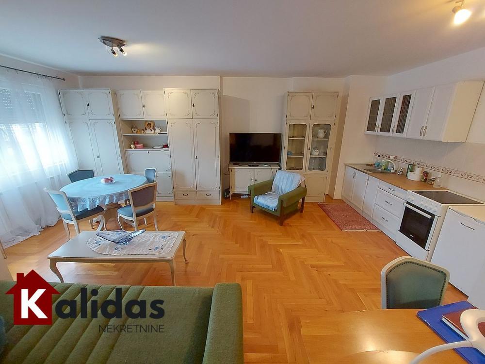 Slika 5 - Stan,NOVI SAD,BULEVAR EVROPE,kv: 106, € 236900, ID: 1005257