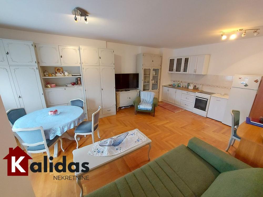 Slika 4 - Stan,NOVI SAD,BULEVAR EVROPE,kv: 106, € 236900, ID: 1005257