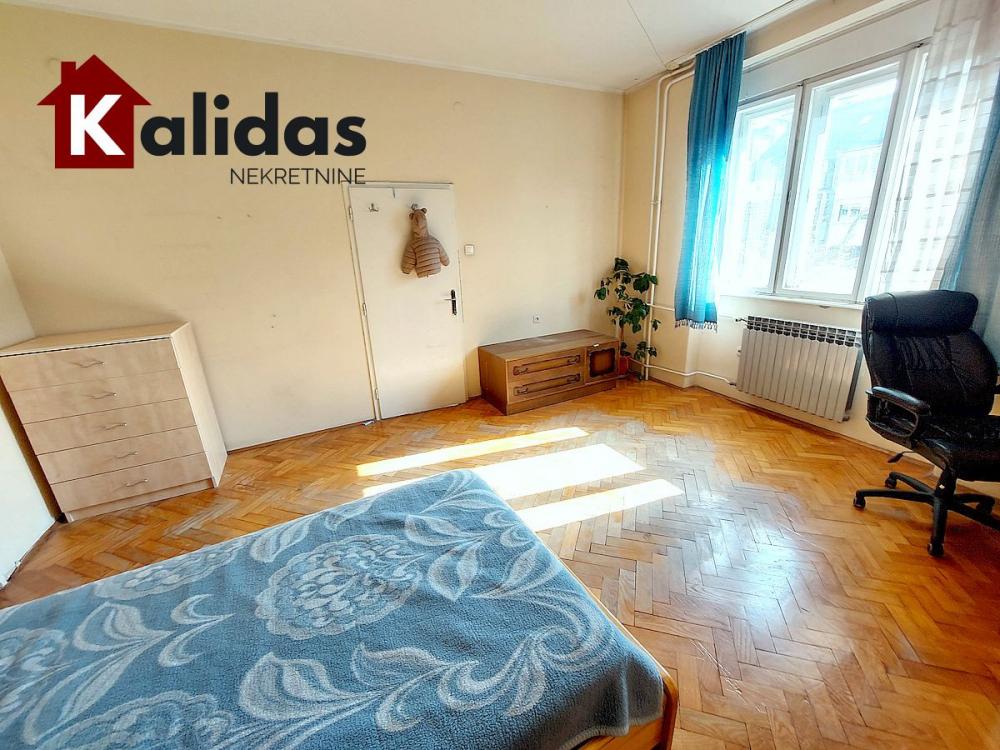 Slika 11 - Stan,NOVI SAD,KEJ,kv: 152, € 500990, ID: 1007524
