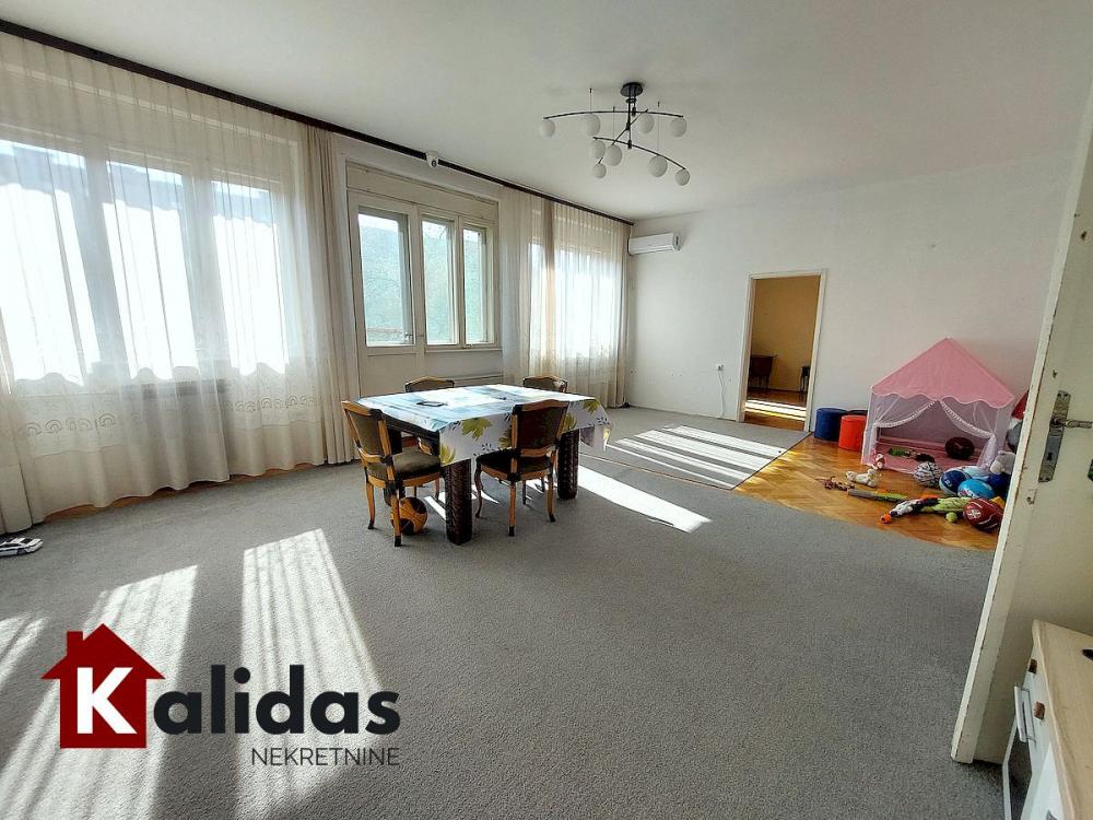 Slika 8 - Stan,NOVI SAD,KEJ,kv: 152, € 500990, ID: 1007524