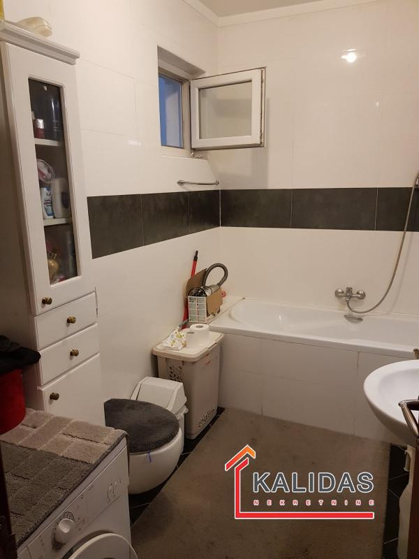 Slika 3 - Stan,NOVI SAD,BULEVAR,kv: 52, € 194670, ID: 1001345
