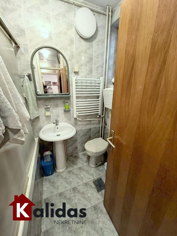 Slika 8 - Stan,NOVI SAD,GRBAVICA,kv: 58, € 133900, ID: 1007447