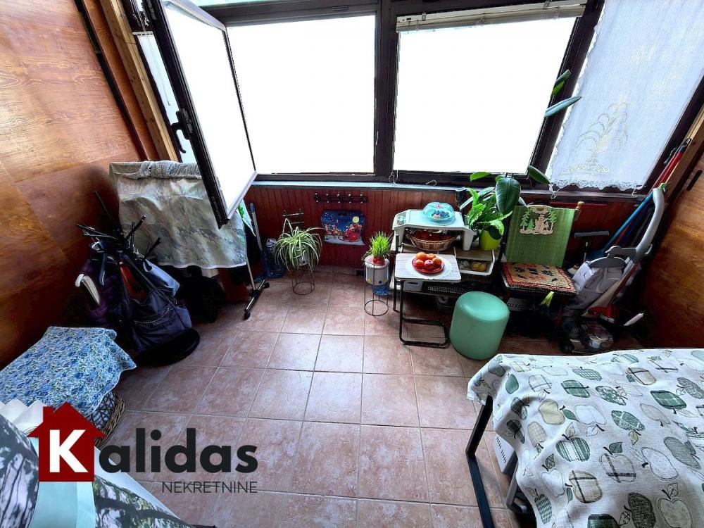 Slika 9 - Stan,NOVI SAD,GRBAVICA,kv: 58, € 133900, ID: 1007447