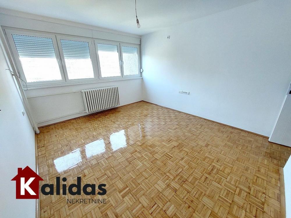 Slika 1 - Stan,NOVI SAD,BULEVAR,kv: 63, € 161400, ID: 1007510