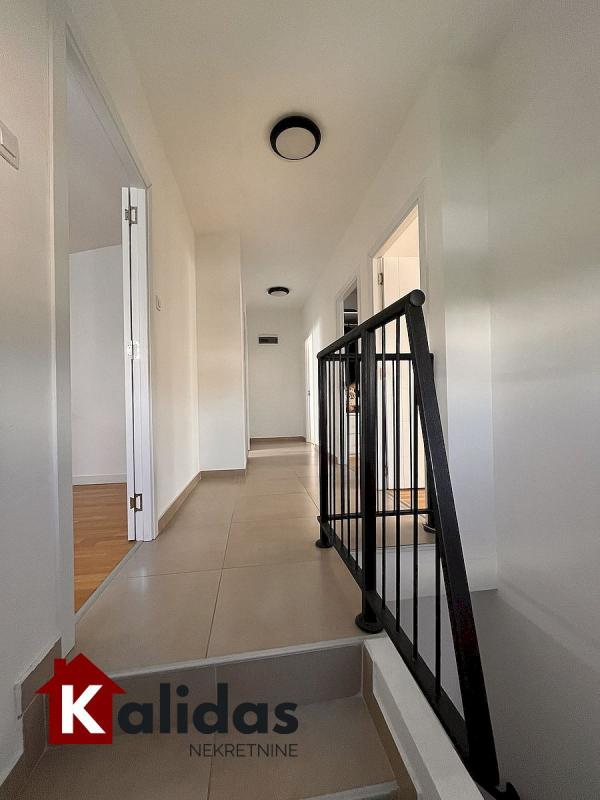 Slika 10 - Stan,NOVI SAD,NOVO NASELJE,kv: 100, € 257500, ID: 1006846