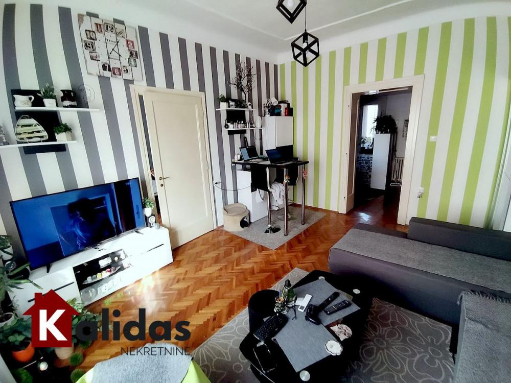 Slika 4 - Stan,NOVI SAD,CENTAR,kv: 89, € 257500, ID: 1006082