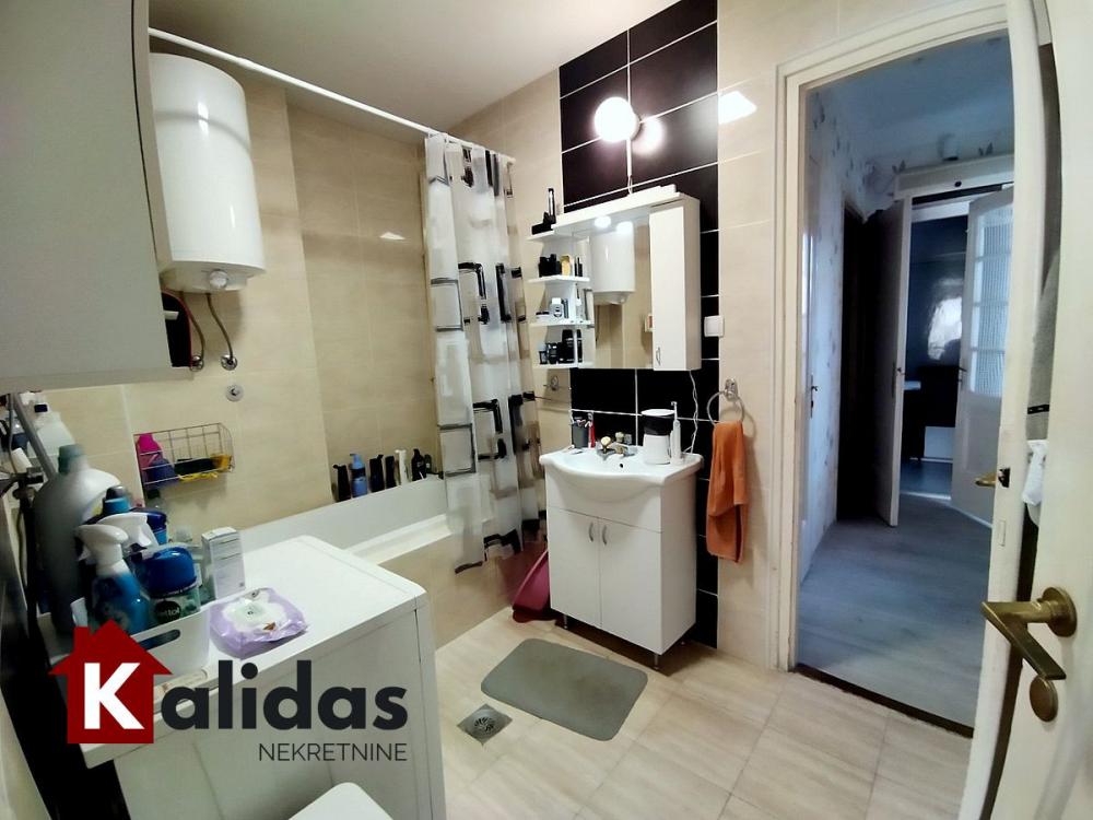 Slika 9 - Stan,NOVI SAD,CENTAR,kv: 89, € 257500, ID: 1006082