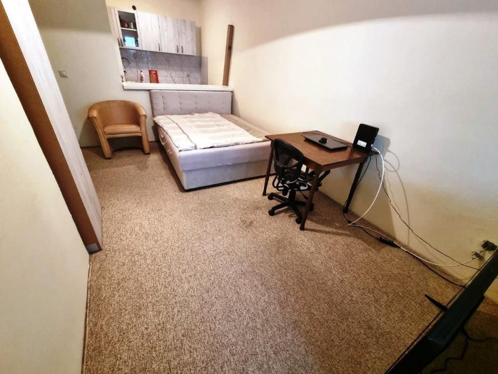 Slika 1 - Stan,NOVI SAD,BULEVAR,kv: 31, € 85490, ID: 1007178