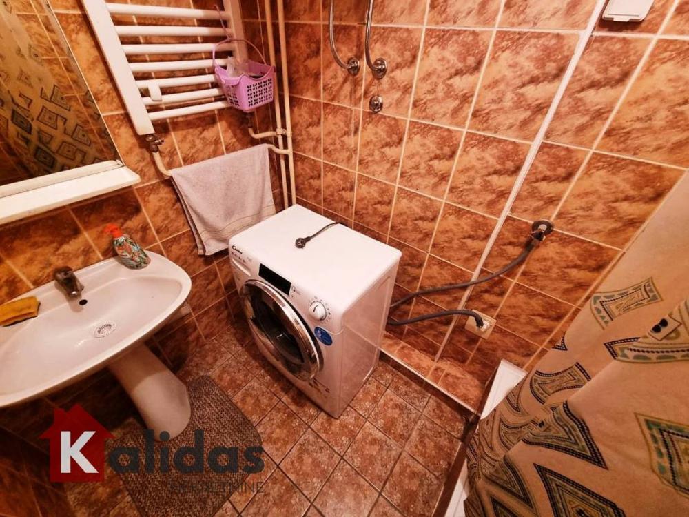 Slika 11 - Stan,NOVI SAD,BULEVAR,kv: 31, € 85490, ID: 1007178