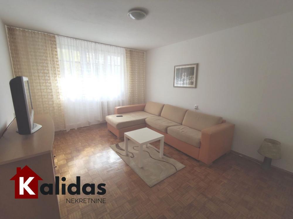 Slika 1 - Stan,NOVI SAD,DETELINARA,kv: 50, € 123600, ID: 1005466