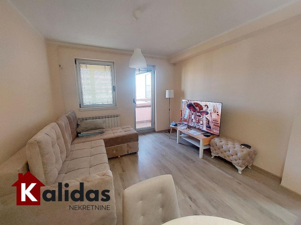 Glavna slika -Stan,NOVI SAD,BULEVAR,kv: 44, € 135960, ID: 1007235