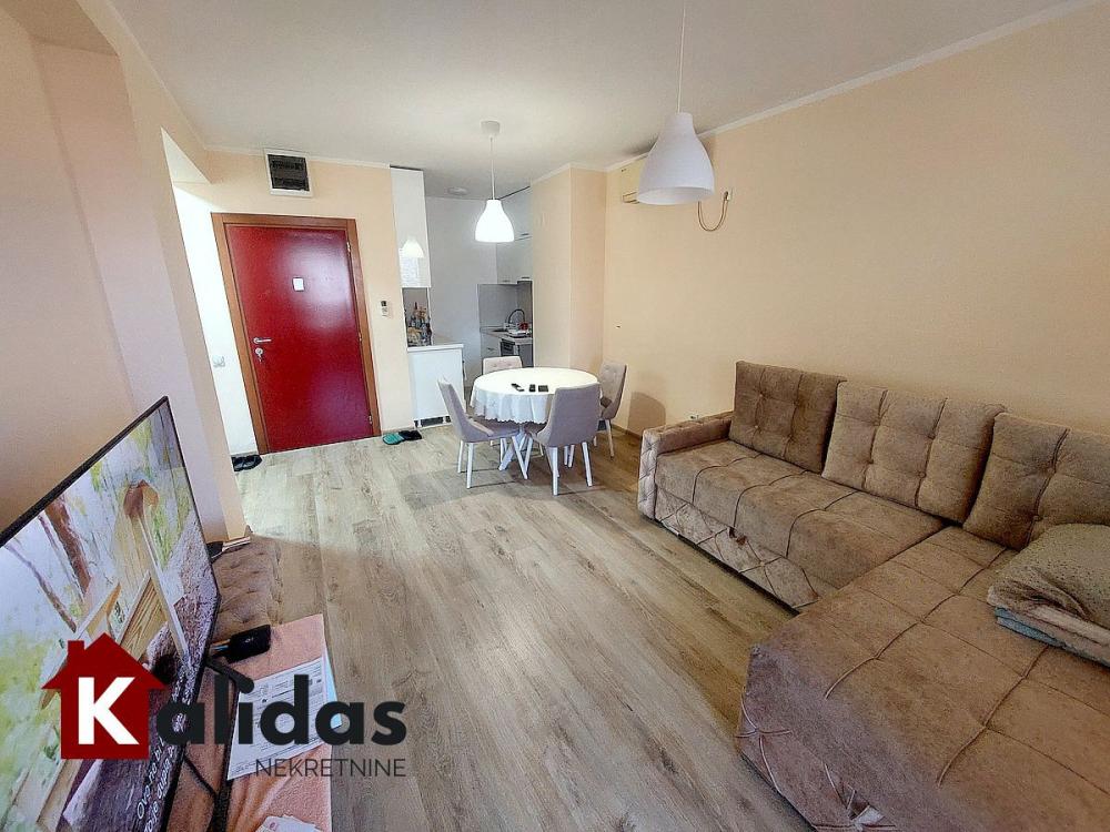 Slika 6 - Stan,NOVI SAD,BULEVAR,kv: 44, € 135960, ID: 1007235