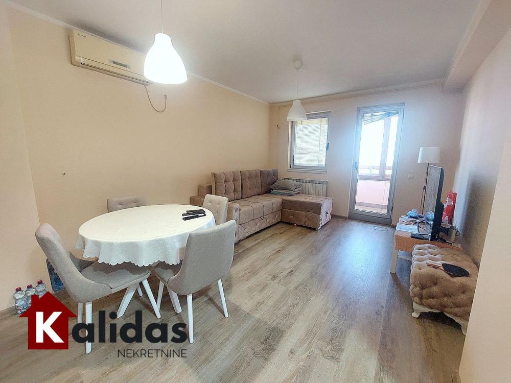 Slika 1 - Stan,NOVI SAD,BULEVAR,kv: 44, € 135960, ID: 1007235