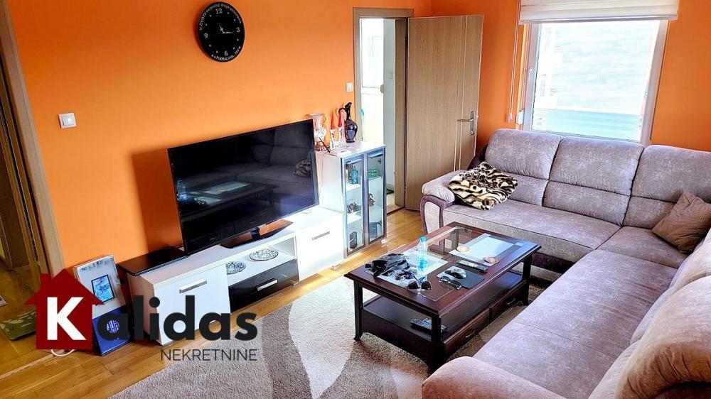 Glavna slika -Stan,NOVI SAD,BULEVAR EVROPE,kv: 60, € 154500, ID: 1005287
