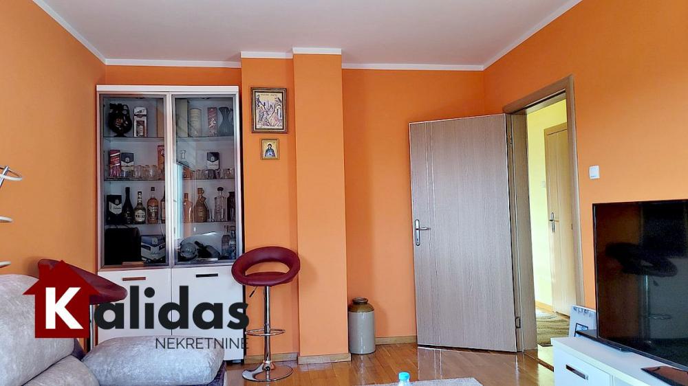 Slika 3 - Stan,NOVI SAD,BULEVAR EVROPE,kv: 60, € 154500, ID: 1005287