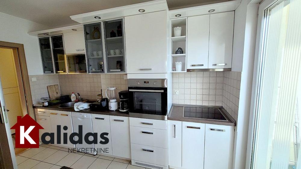 Slika 8 - Stan,NOVI SAD,BULEVAR EVROPE,kv: 60, € 154500, ID: 1005287