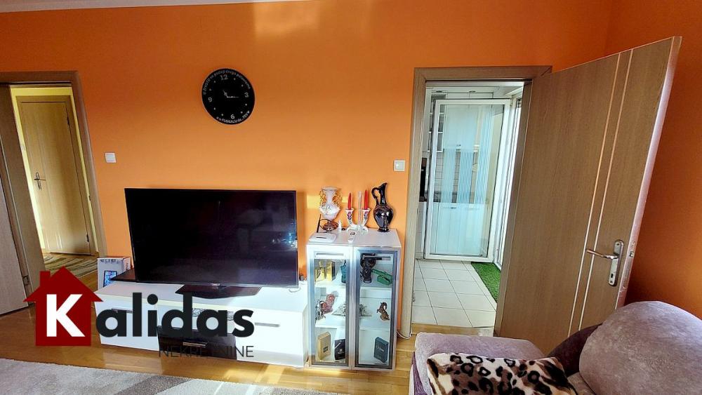 Slika 4 - Stan,NOVI SAD,BULEVAR EVROPE,kv: 60, € 154500, ID: 1005287