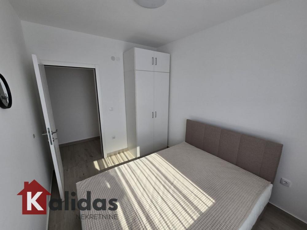 Slika 9 - Stan,NOVI SAD,ADICE,kv: 88, € 176100, ID: 1007257