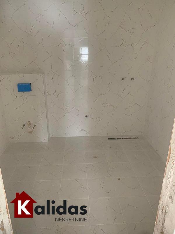 Slika 7 - Stan,PETROVARADIN,PETROVARADIN,kv: 81, € 141100, ID: 1005971