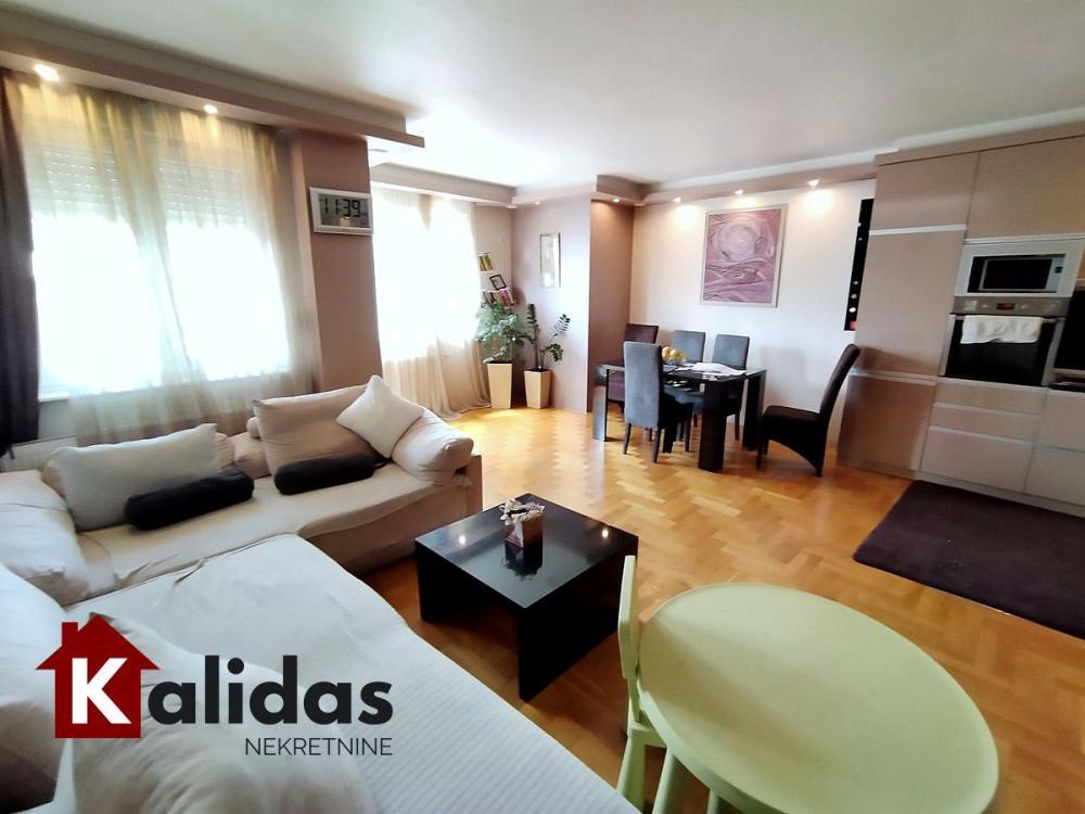 Glavna slika -Stan,NOVI SAD,CENTAR,kv: 86, € 218360, ID: 1004218
