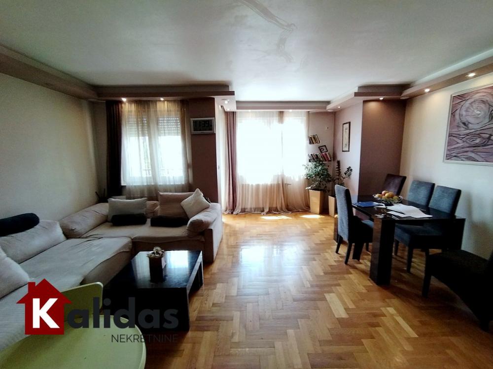 Slika 1 - Stan,NOVI SAD,CENTAR,kv: 86, € 218360, ID: 1004218