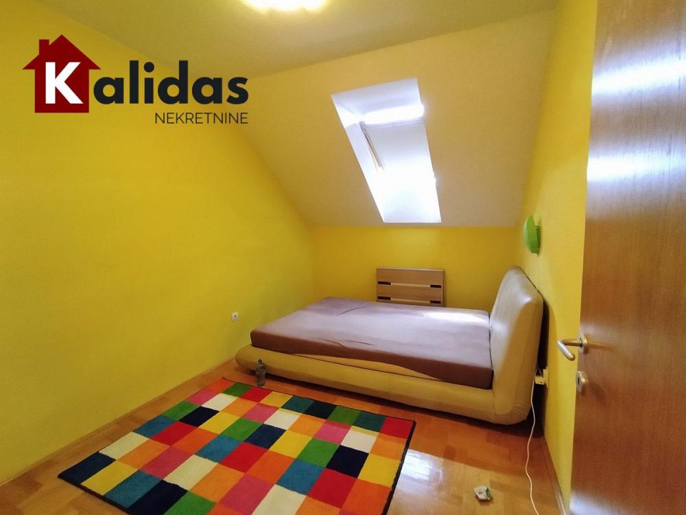 Slika 9 - Stan,NOVI SAD,CENTAR,kv: 86, € 218360, ID: 1004218