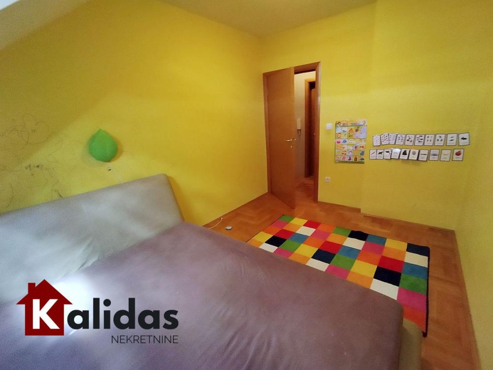 Slika 11 - Stan,NOVI SAD,CENTAR,kv: 86, € 218360, ID: 1004218