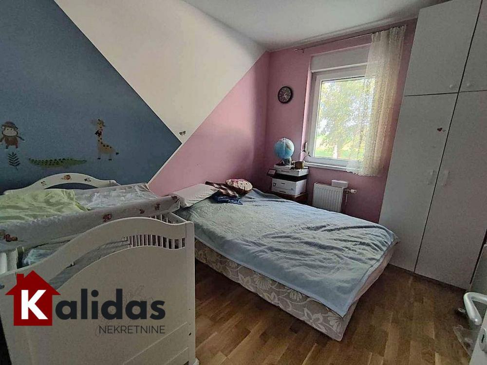 Slika 5 - Stan,PETROVARADIN,PETROVARADIN,kv: 53, € 123600, ID: 1004716