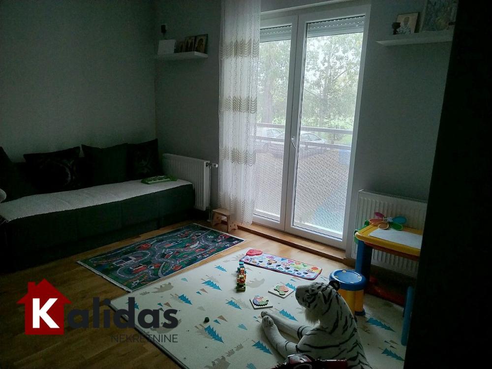 Slika 4 - Stan,PETROVARADIN,PETROVARADIN,kv: 53, € 123600, ID: 1004716
