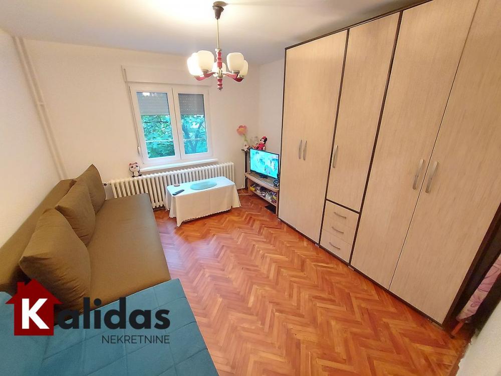 Slika 1 - Stan,NOVI SAD,SATELIT,kv: 30, € 82400, ID: 1005550