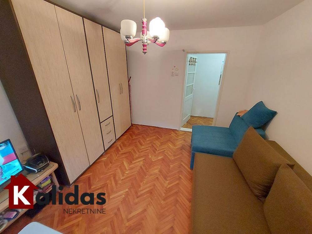 Slika 3 - Stan,NOVI SAD,SATELIT,kv: 30, € 82400, ID: 1005550