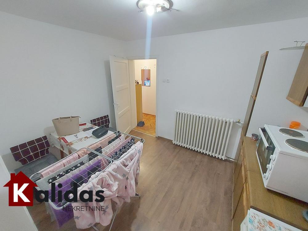Slika 6 - Stan,NOVI SAD,SATELIT,kv: 30, € 82400, ID: 1005550