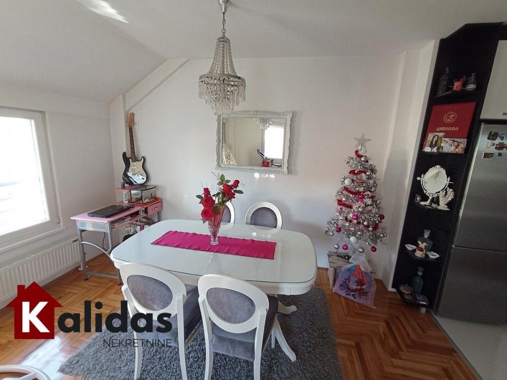 Slika 2 - Stan,NOVI SAD,NOVA DETELINARA,kv: 57, € 154400, ID: 1005189